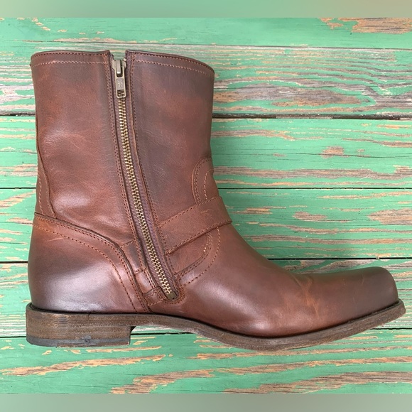 FRYE Mens Boots Size 11 Leather Brown Zipper Closure Casual Work Shoes - Picture 13 of 16